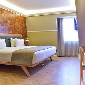 Kamer met een Queen Size Bed